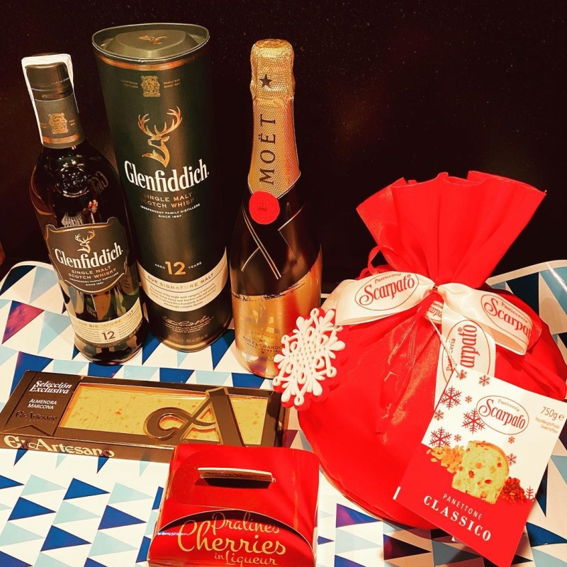 Clientes satisfechos.Seguimos recibiendo detalles de nuestros clientes. El 
